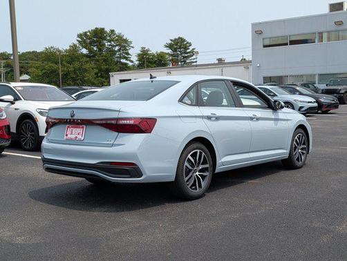 2025 Volkswagen Jetta 1.5T SE