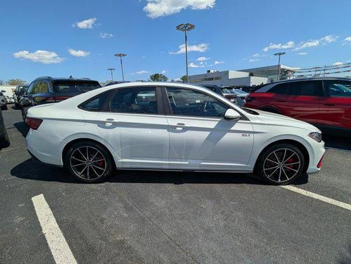 2025 Volkswagen Jetta GLI 2.0T Autobahn