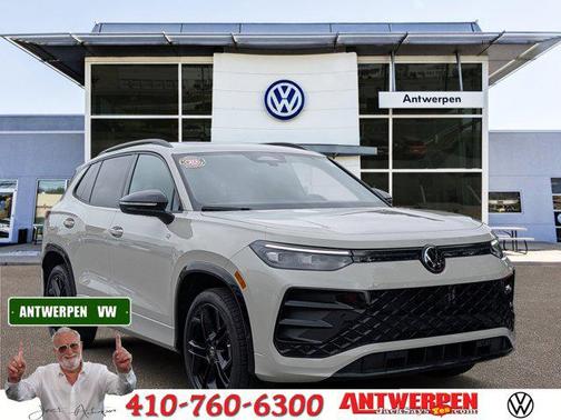 2025 Volkswagen Tiguan 2.0T SE R-Line Black 4MOTION