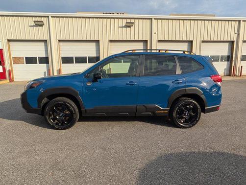 Geyser Blue 2022 Subaru Forester Wilderness