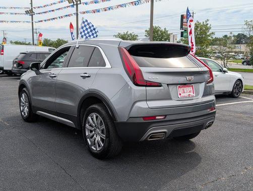 2023 Cadillac XT4 Premium Luxury