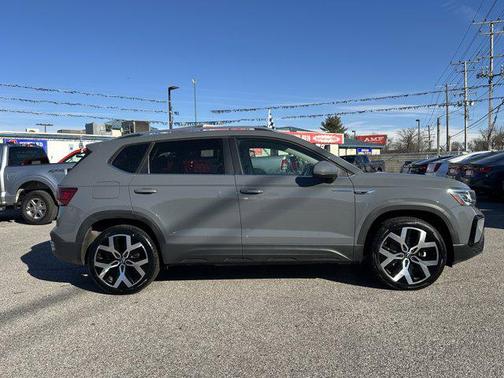 2022 Volkswagen Taos 1.5T SEL