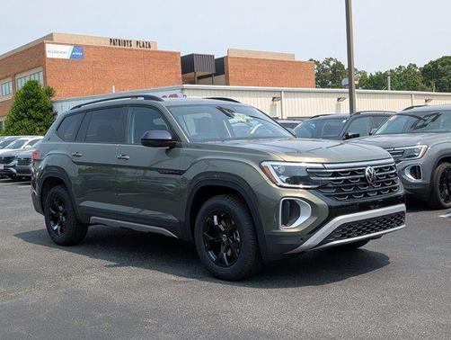 2025 Volkswagen Atlas 2.0T Peak Edition