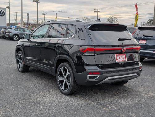 2026 Volkswagen Taos SEL