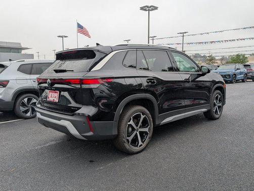 2025 Volkswagen Tiguan 2.0T SE 4MOTION