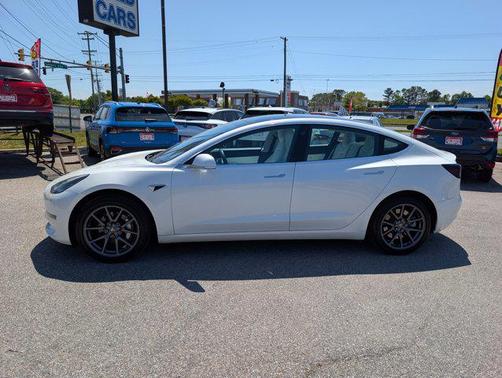 Pearl White Multi-Coat 2020 Tesla Model 3 Long Range