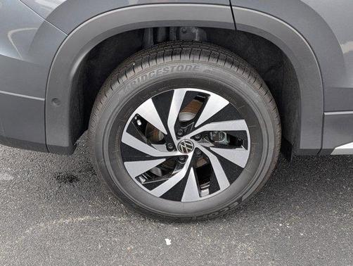 2025 Volkswagen Tiguan 2.0T S