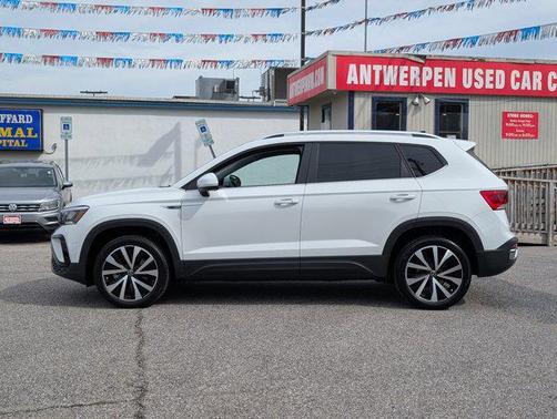 2022 Volkswagen Taos 1.5T SE