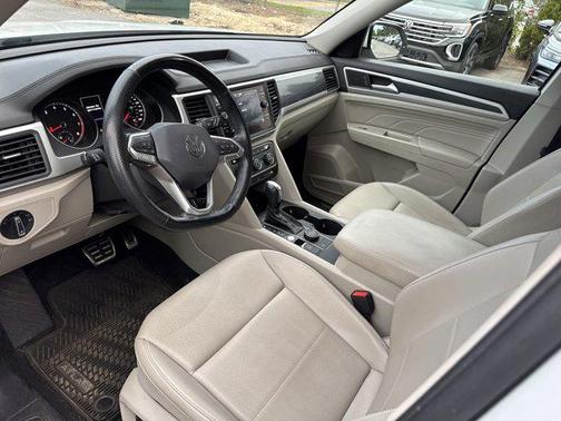2021 Volkswagen Atlas 3.6L SE w/Technology