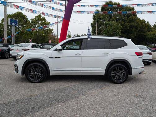 2021 Volkswagen Atlas 3.6L SE w/Technology