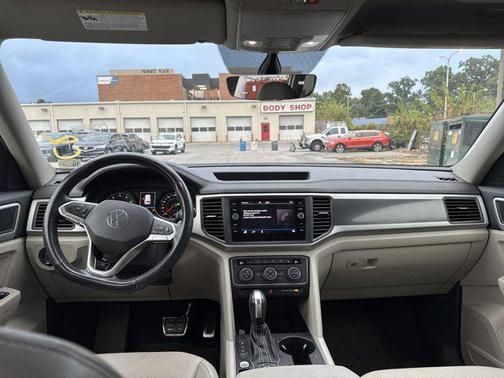 2021 Volkswagen Atlas 3.6L SE w/Technology