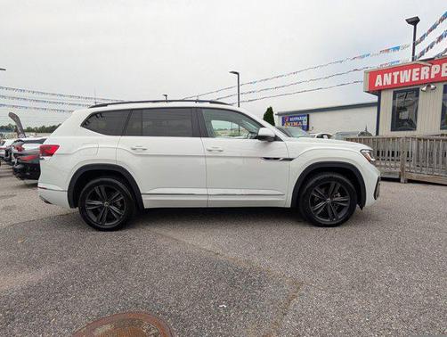 2021 Volkswagen Atlas 3.6L SE w/Technology