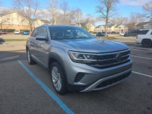 2022 Volkswagen Atlas Cross Sport 3.6L V6 SE w/Technology