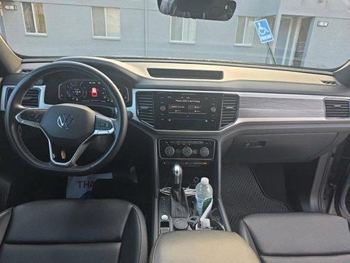 2022 Volkswagen Atlas Cross Sport 3.6L V6 SE w/Technology