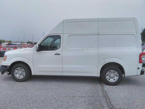 2021 Nissan NV Cargo NV3500 HD S V8