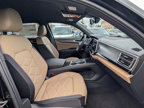 2026 Volkswagen Atlas Cross Sport 2.0T SE