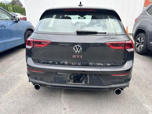 Black Metallic 2025 Volkswagen Golf GTI 2.0T SE DSG