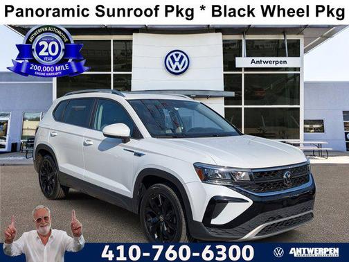 Pure White 2023 Volkswagen Taos 1.5T SE