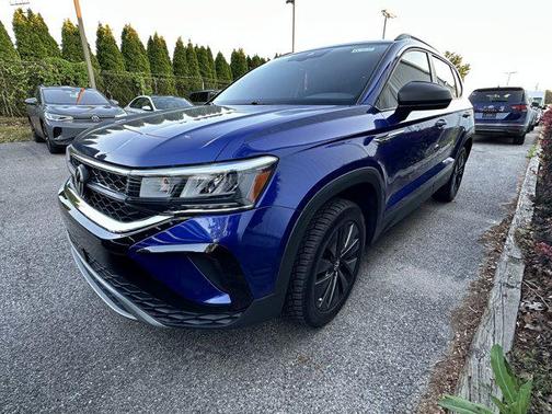 Dusk Blue Metallic 2023 Volkswagen Taos 1.5T S