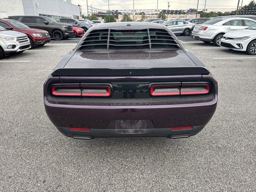 2022 Dodge Challenger SXT