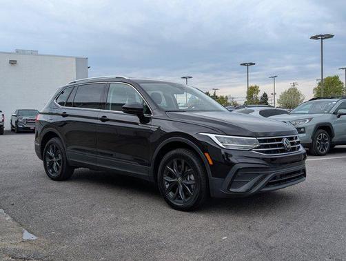 2024 Volkswagen Tiguan 2.0T SE 4MOTION