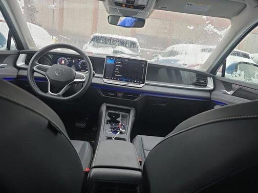 2025 Volkswagen Tiguan 2.0T SE 4MOTION