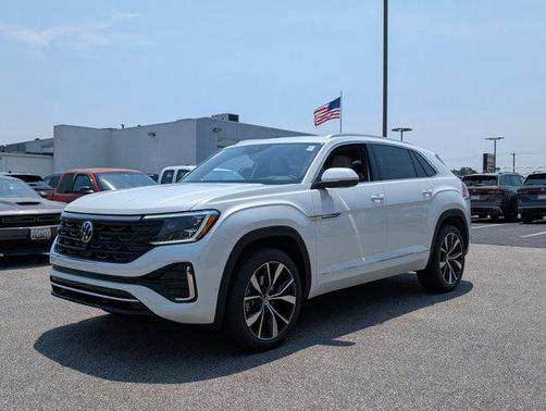 2025 Volkswagen Atlas Cross Sport 2.0T SEL Premium