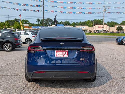 2022 Tesla Model X Plaid