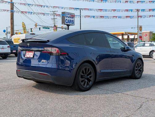 2022 Tesla Model X Plaid