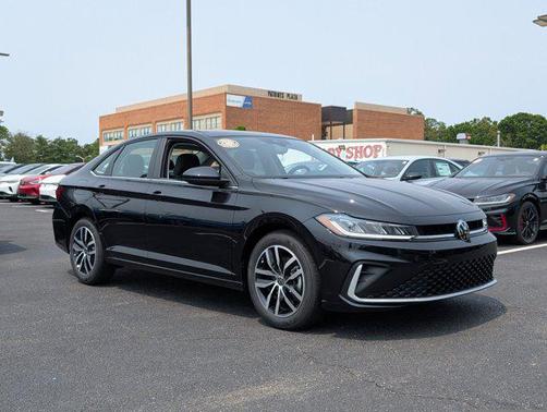 2025 Volkswagen Jetta 1.5T SE