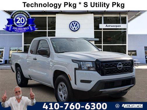 Glacier White 2024 Nissan Frontier S