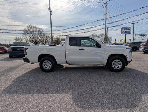 Glacier White 2024 Nissan Frontier S