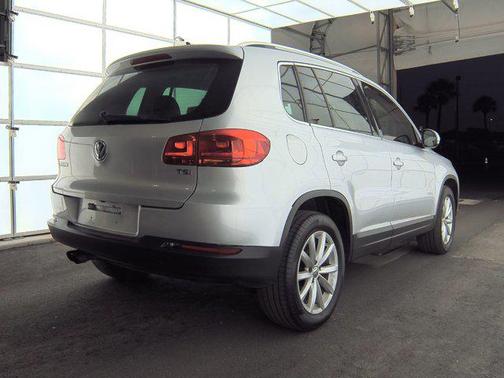 2017 Volkswagen Tiguan 2.0T Wolfsburg Edition