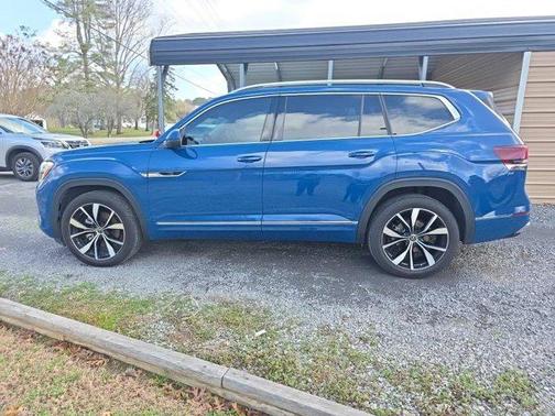 2025 Volkswagen Atlas 2.0T SEL Premium R-Line 4MOTION