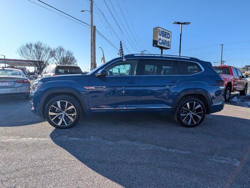 2025 Volkswagen Atlas 2.0T SEL Premium R-Line 4MOTION