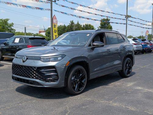 2025 Volkswagen Tiguan 2.0T SE R-Line Black 4MOTION