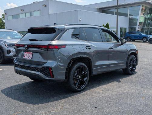 2025 Volkswagen Tiguan 2.0T SE R-Line Black 4MOTION
