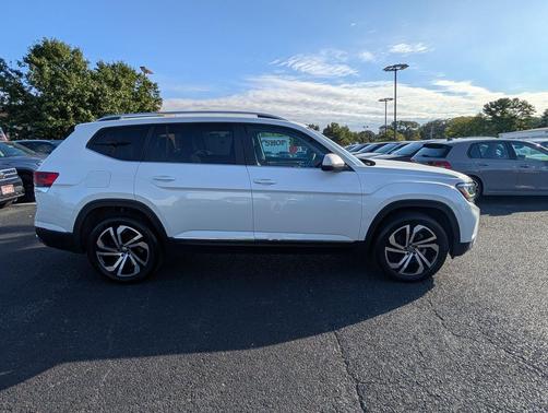 Opal White 2023 Volkswagen Atlas 3.6L SEL