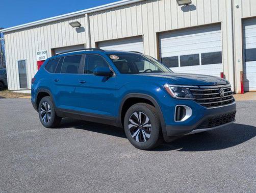 2025 Volkswagen Atlas 2.0T SE