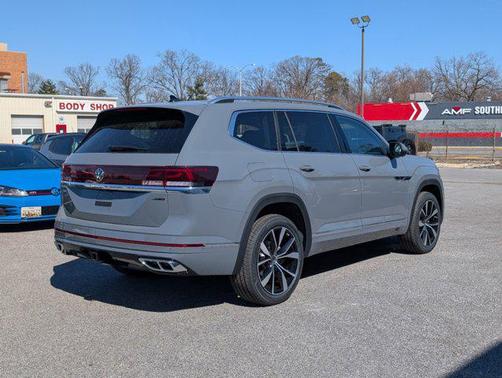 2025 Volkswagen Atlas 2.0T SEL Premium R-Line 4MOTION