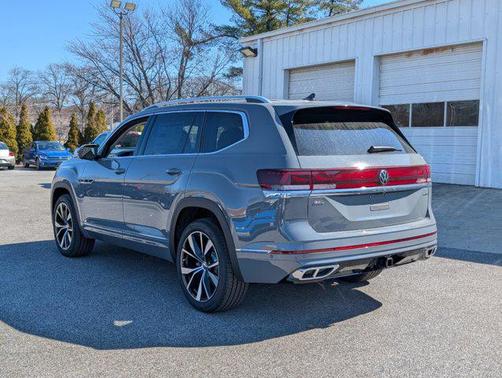 2025 Volkswagen Atlas 2.0T SEL Premium R-Line 4MOTION