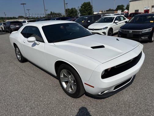 2022 Dodge Challenger SXT