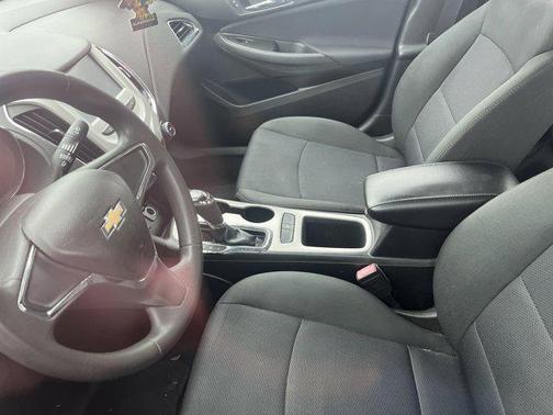 2017 Chevrolet Cruze LS