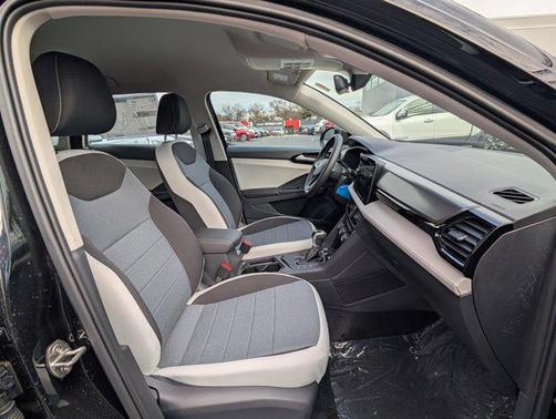 Deep Black Pearl 2026 Volkswagen Taos S