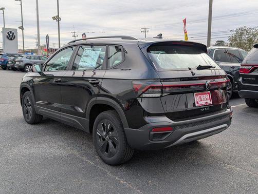 Deep Black Pearl 2026 Volkswagen Taos S