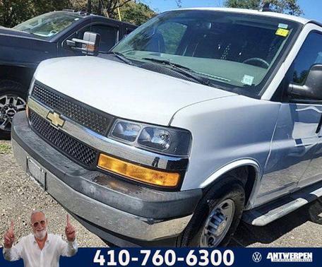 Summit White 2019 Chevrolet Express 2500 Work Van