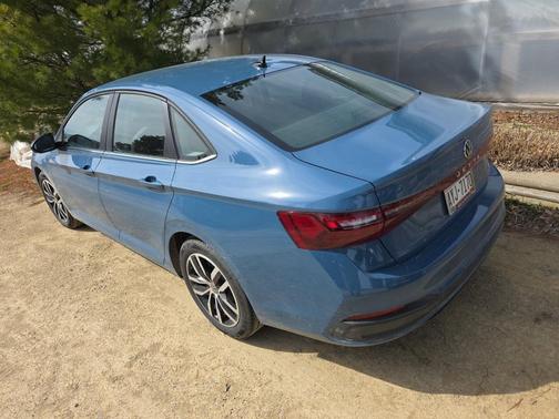 Monterey Blue 2025 Volkswagen Jetta 1.5T SE