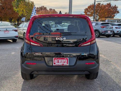 2022 Kia Soul EX