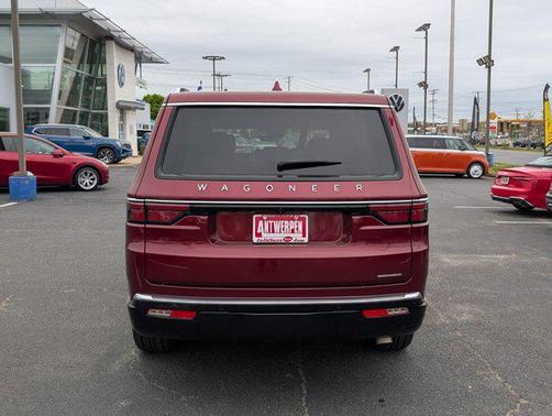 2022 Jeep Wagoneer Series III 4x2