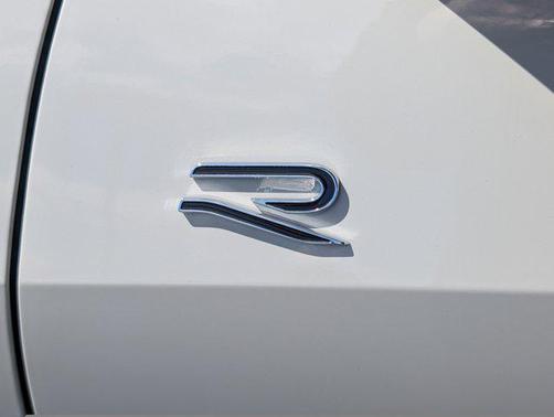 2026 Volkswagen Tiguan 2.0T SE R-Line Black 4MOTION